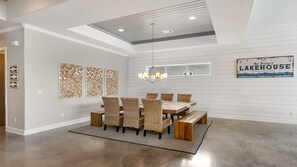 Dining - Bud Bliss Retreat | Luxury Waterfront Home | Pool | Concierge Services (Kingsland)