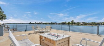 K5 Lakehouse | Waterfront | Boat And Jet Ski Slips | Hot Tub