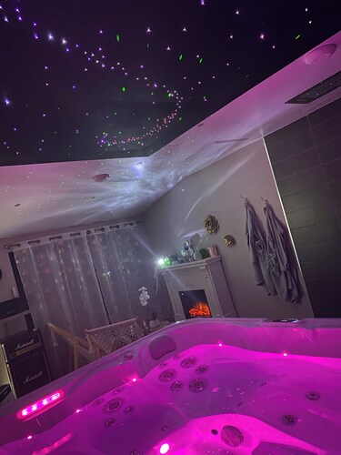 Spa privatif jacuzzi et sauna, maison de ville