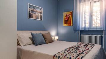 3 bedrooms, free WiFi, bed sheets