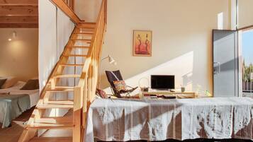 2 chambres, fer et planche Ă repasser, Wi-Fi gratuit, draps fournis