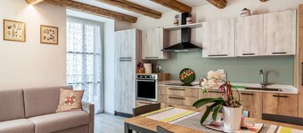 Holiday Apartment 'L'Antica Corte Apt Angelina' with Mountain View, Balcony & Wi-Fi