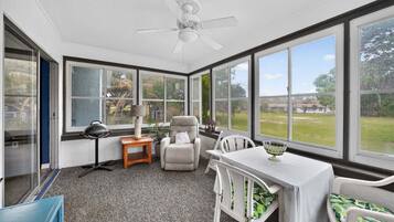 House, 2 Bedrooms | Interior