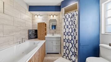 House, 2 Bedrooms | Bathroom | Towels