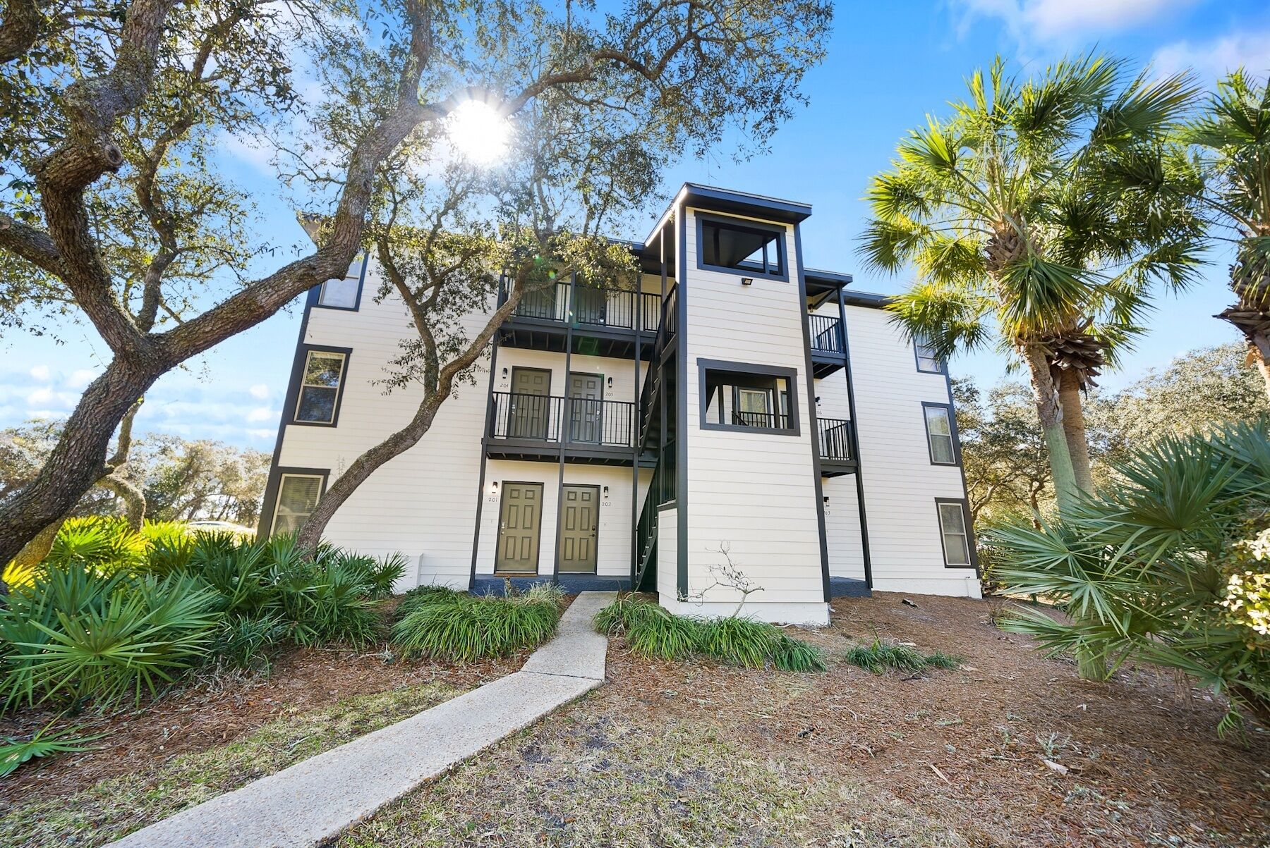 Condo, 1 Bedroom | Exterior