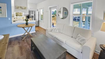 Casa, 1 quarto | Área de estar | Smart TV