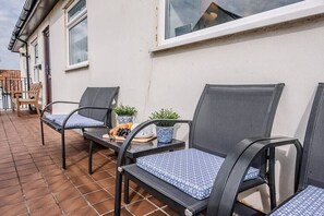 Terrace/patio - Coasters, Aldeburgh (Aldeburgh)