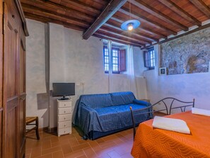 TV - Lavanda by Interhome (Greve in Chianti)