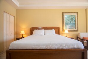 1 Schlafzimmer, Bügeleisen/Bügelbrett, kostenloses Internet, Bettwäsche