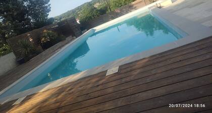 Palmier
, un petit nid douillet pour passer de bonnes vacances en couple