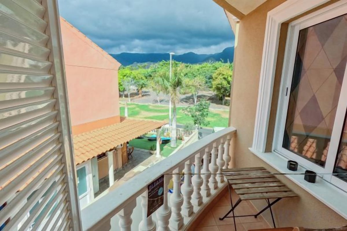 Bed In Room 6 (6-bed Female) (Female Only)