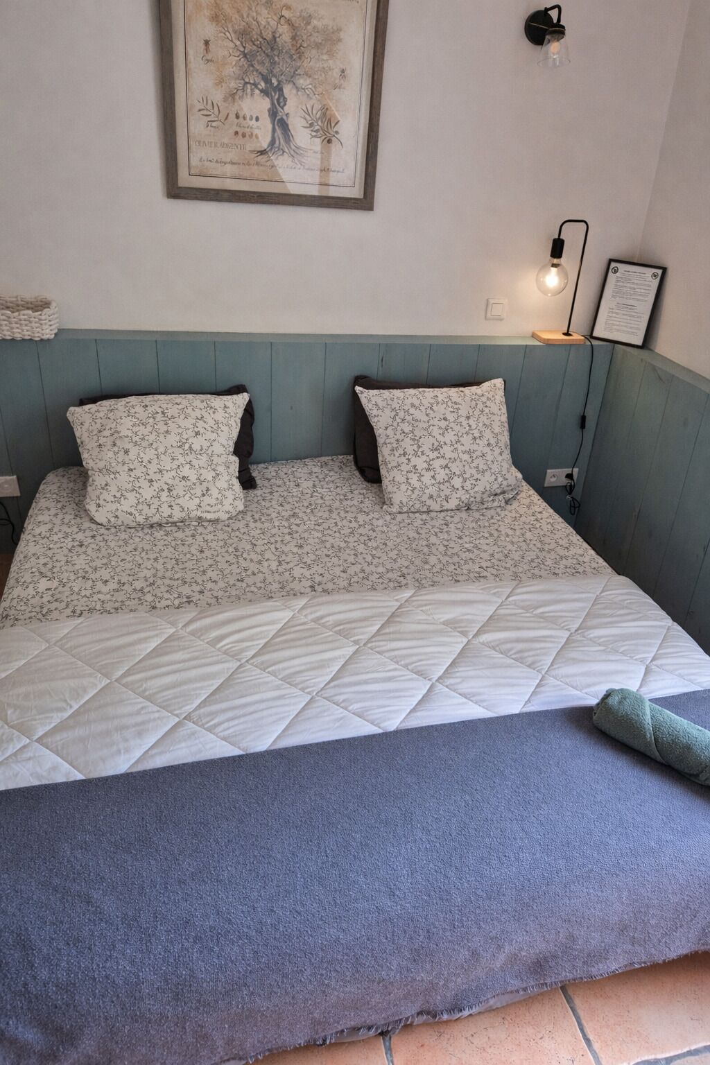 Blackout drapes, iron/ironing board, free WiFi