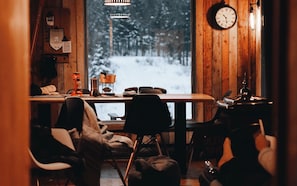 Dining - Chalet Chic Shack, In nature, escape, peace of mind (STE MARGUERITE)