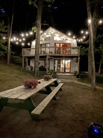 Lakefront Cottage with Private Beach, Sleeps 14