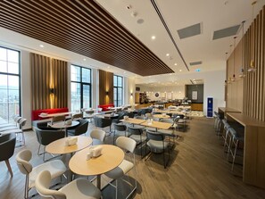 Restaurant - Holiday Inn Express Ankara Airport by IHG (Akyurt)