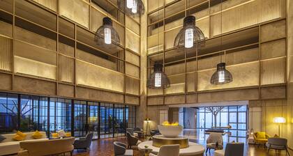 voco Chongqing Chaotianmen by IHG