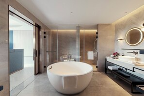Soundproofing, free WiFi, bed sheets - Hotel Indigo Anji by IHG (Huzhou)