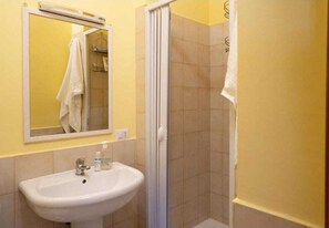 Een bad, een bidet