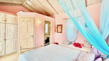 2 bedrooms, in-room safe, iron/ironing board, travel crib