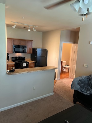 Interior - Peaceful & convenient location fully furnished one bedroom (Thibodaux)