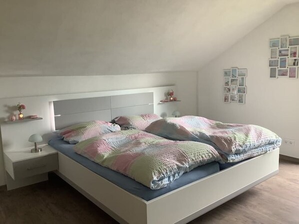 3 chambres, Wi-Fi, literie fournie