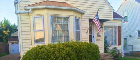 تفاصيل الفندق من الخارج