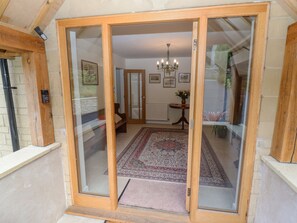 Interior - The Gables (Stroud)