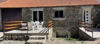 Gîte la Ferme de Palhères Oubliez vos Soucis Dans ce Logement Spacieux et Serein