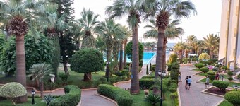 Fully furnished chalet in Las Perlas Resort 10 minutes from Tripoli.