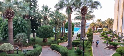 Fully furnished chalet in Las Perlas Resort 10 minutes from Tripoli.