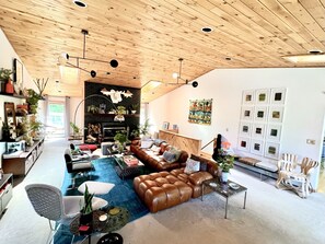 Interior - Spacious House on a Hill in the Heart of Roscoe NY (Roscoe)