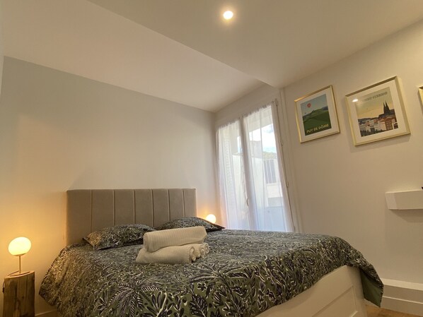 1 bedroom, desk, iron/ironing board, free WiFi