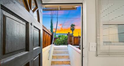 Netflix, Bikes, Stocked Kitchenette, Beach Gear