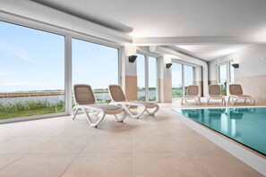 Piscine couverte