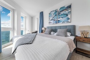 2 bedrooms, iron/ironing board, free WiFi - "Hafenloge": swimming pool, sea view, 2 bedrooms, terrace, directly on the Baltic Sea. (Olpenitz)