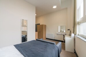 Deluxe Double Room, 1 Bedroom | Desk, free WiFi, bed sheets
