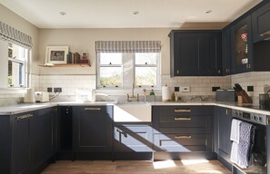 Apartment, 2 Bedrooms | Private kitchen | Fridge, microwave, oven, stovetop - JOIVY The South Lodge At Balcarres (Leven)