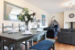 7 habitaciones, tabla de planchar con plancha y wifi gratis 