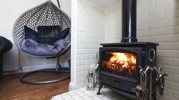 Apartment, 2 Bedrooms, Hot Tub | Living area | TV