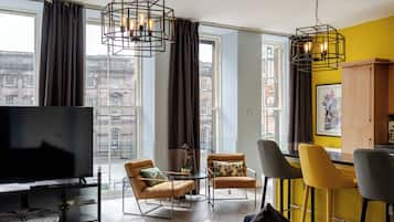 Apartment, 1 Schlafzimmer, Küche, Stadtblick