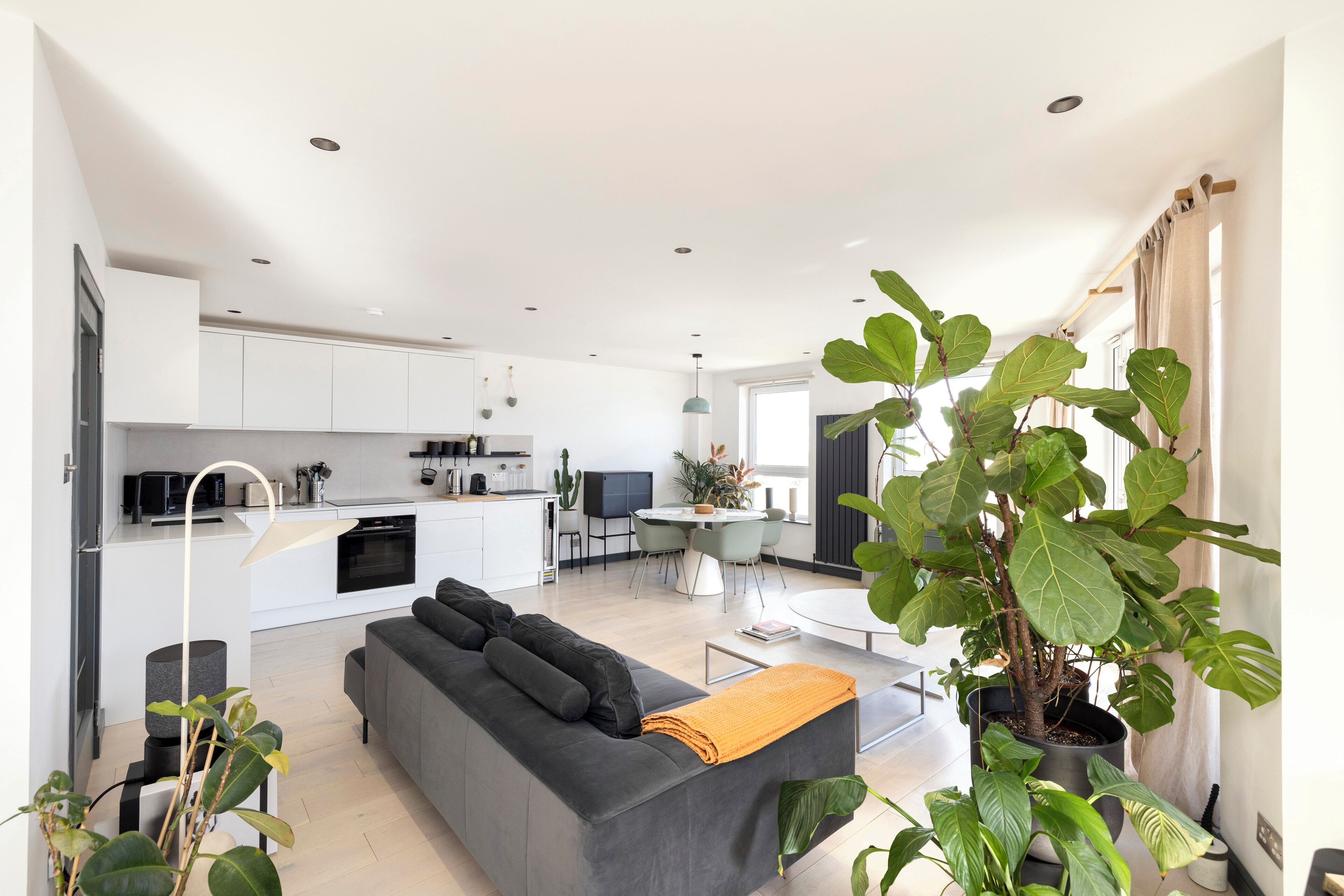 2 dormitorios, escritorio, tabla de planchar con plancha y wifi gratis