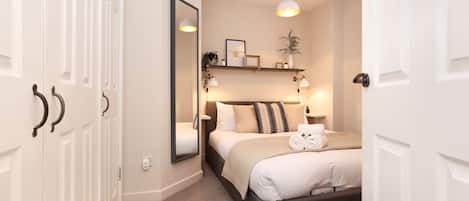 Lägenhet - 1 sovrum | 1 sovrum, arbetsyta för laptop, strykjärn/strykbräda och gratis wi-fi