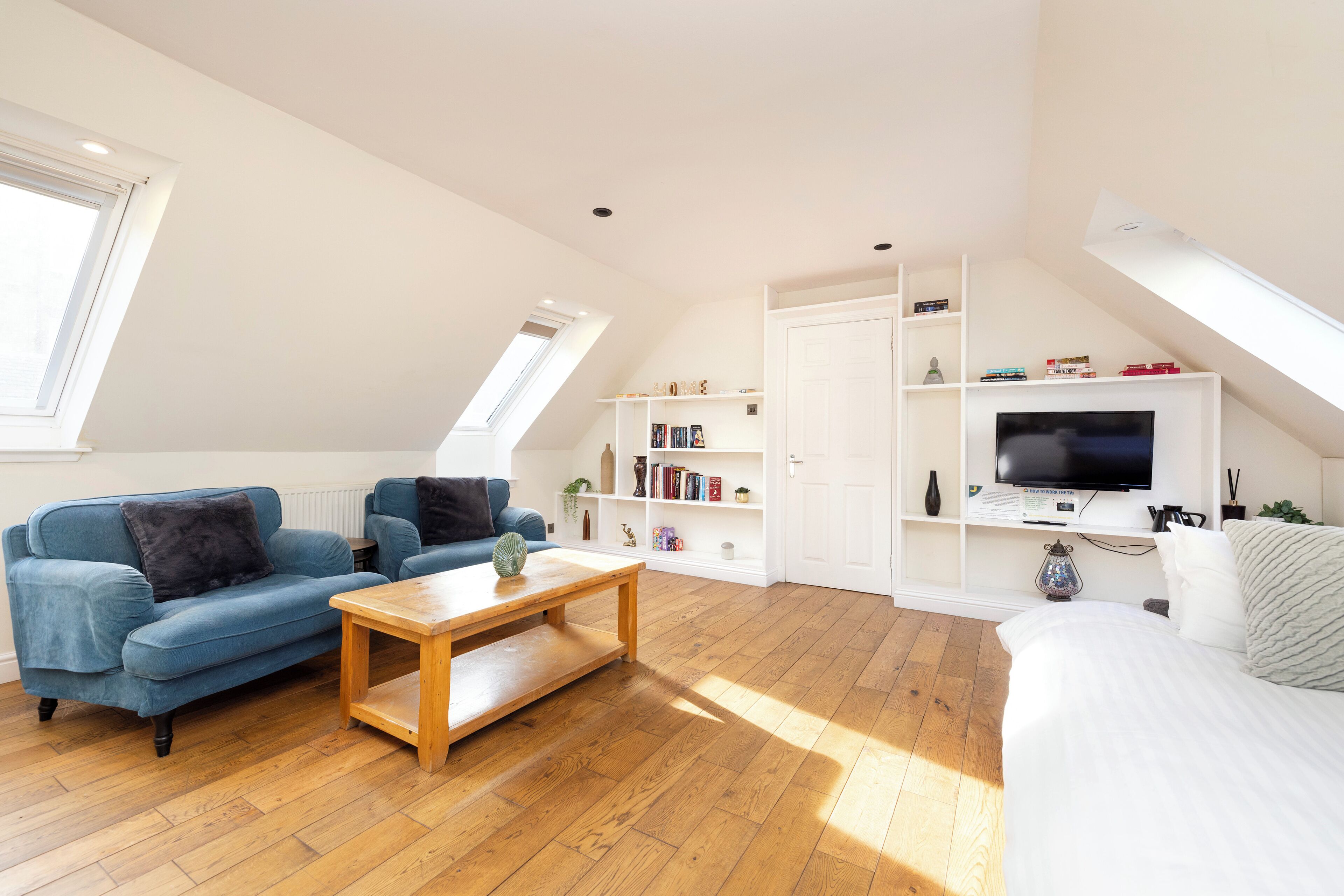 Apartment, 1 Bedroom | 1 bedroom, iron/ironing board, free WiFi, bed sheets