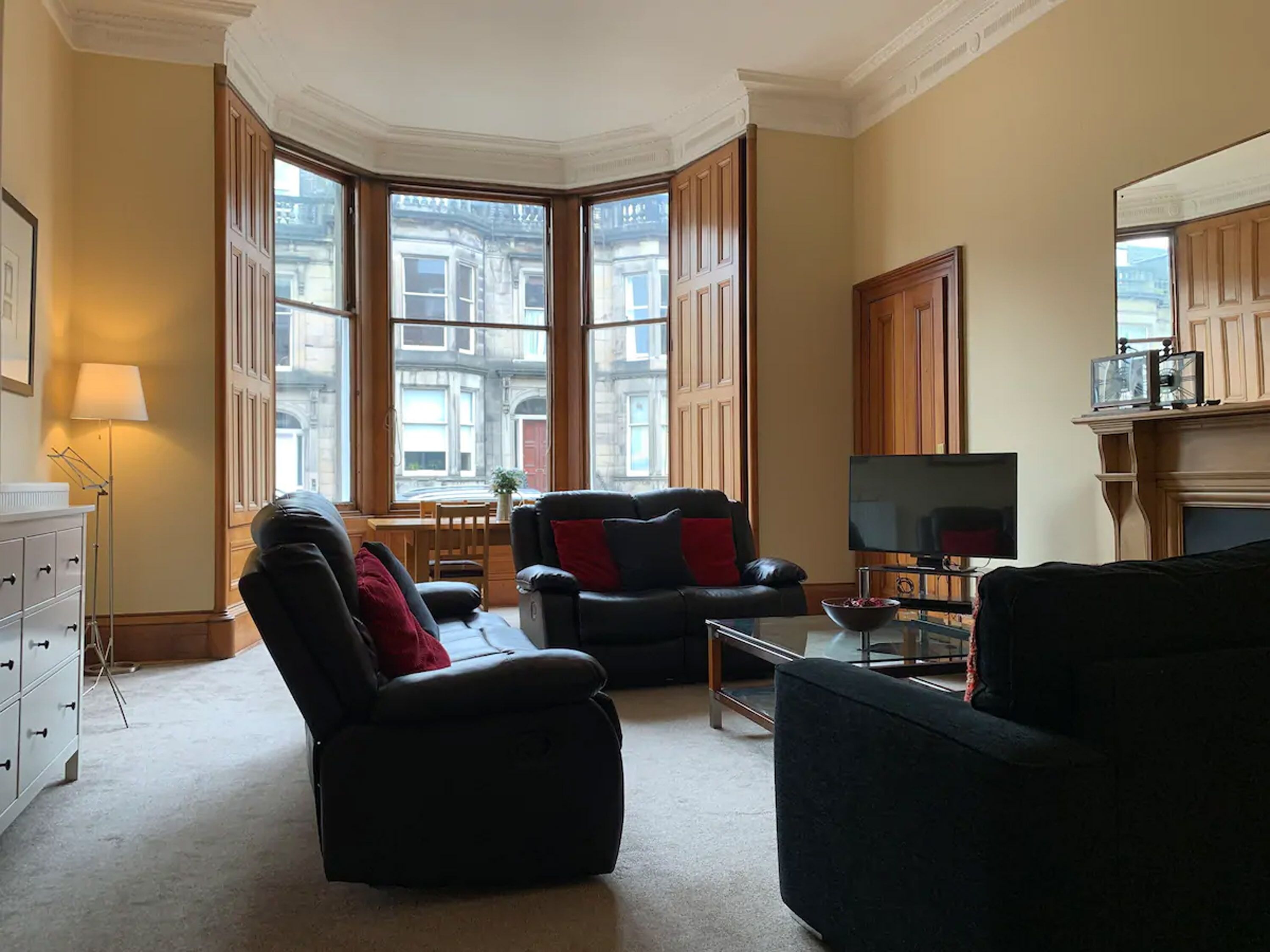 Appartement, 1 chambre | Aire de séjour | Téléviseur