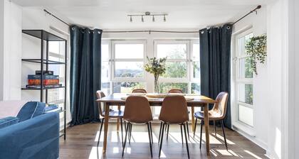 JOIVY Stunning 2-Bed Flat W/ Free Parking