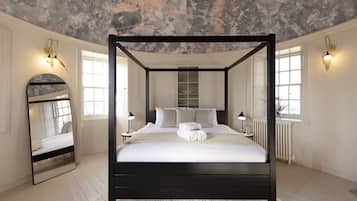 Apartemen, 3 kamar tidur | 3 kamar tidur, meja kerja, setrika/meja setrika, dan Wi-Fi gratis