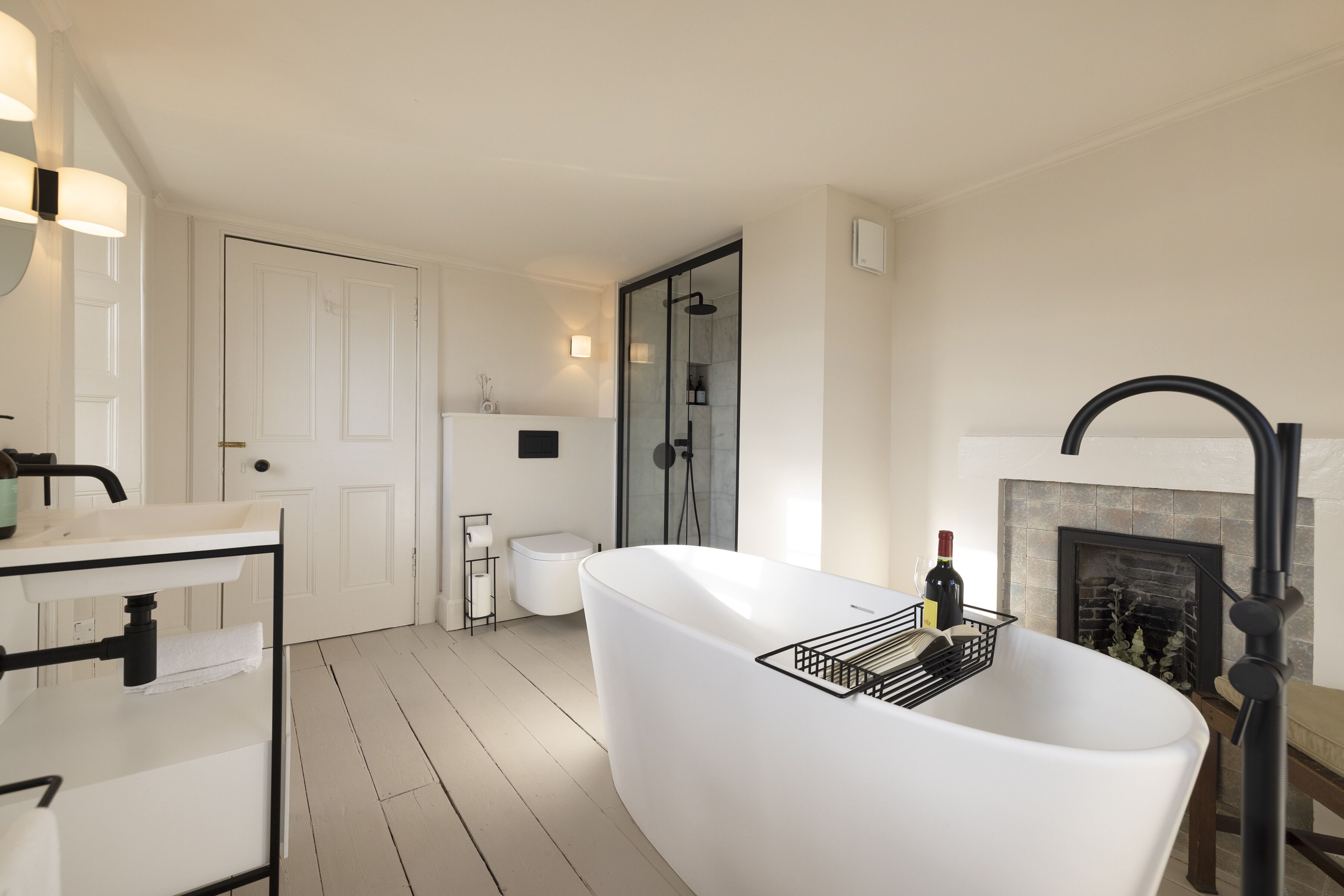 Apartment, 3 Bedrooms | Bathroom