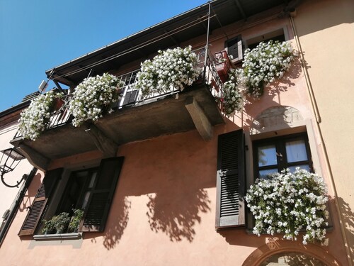 Antica Dimora Stays in Langa Historical center La Morra