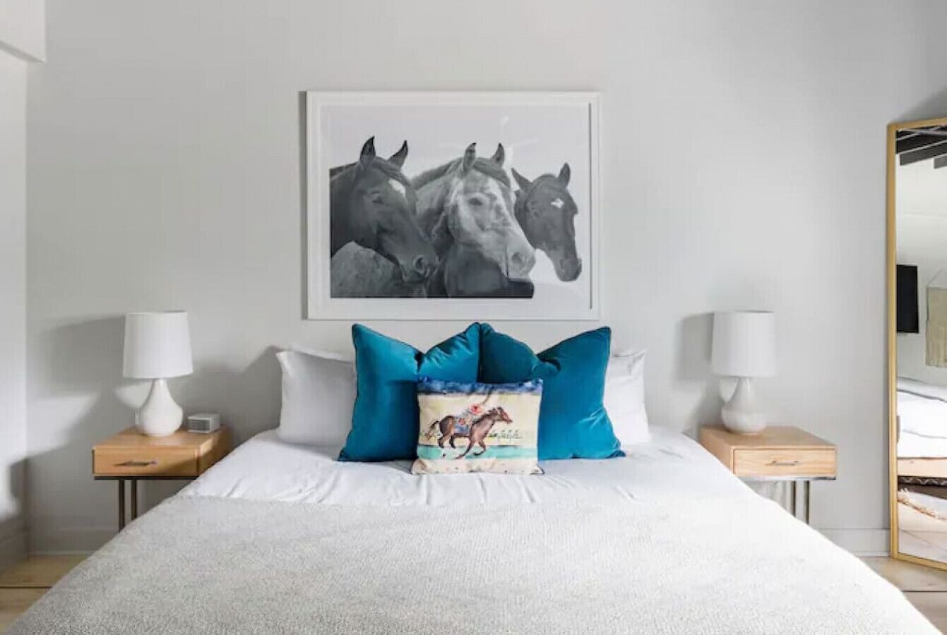 1 Schlafzimmer, Schreibtisch, Bügeleisen/Bügelbrett, Reisekinderbett