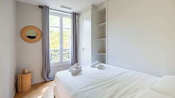 1 bedroom, internet, bed sheets